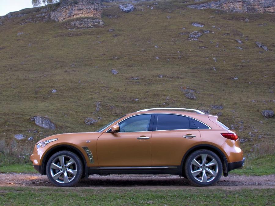  Infiniti FX50 2008 года  (EU) (фото 20 из 26)